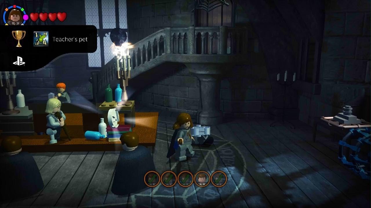 LEGO Harry Potter Collection Teacher's pet (GOLD)