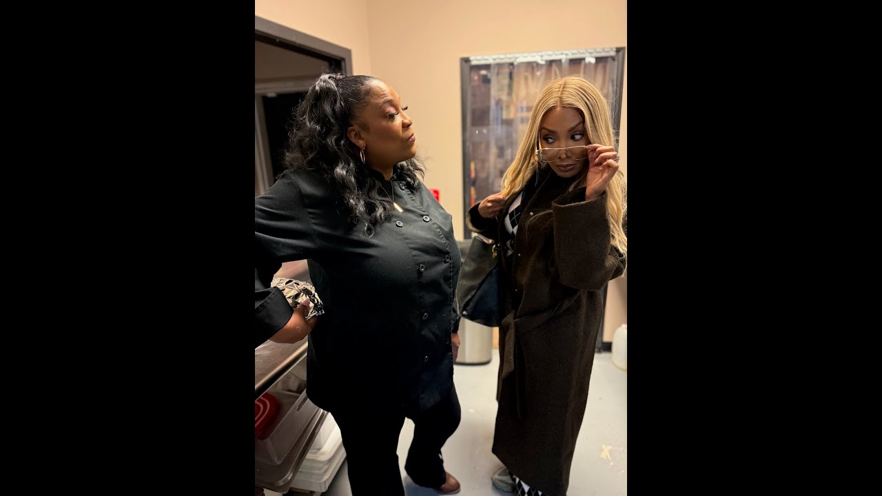 When Amber catches Shana taking her sweet potato pie home!