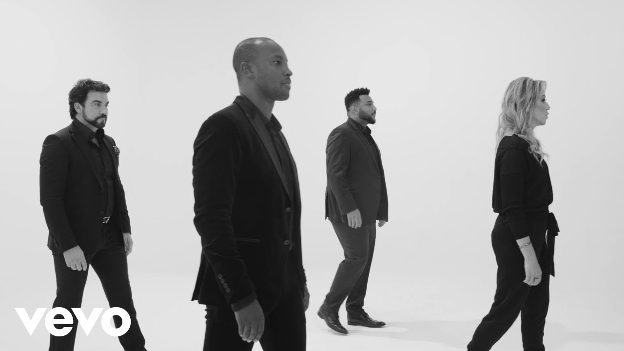 Adriana Arydes - Sara Brasil ft. Thiaguinho, Eli Soares, Padre Fábio de Melo