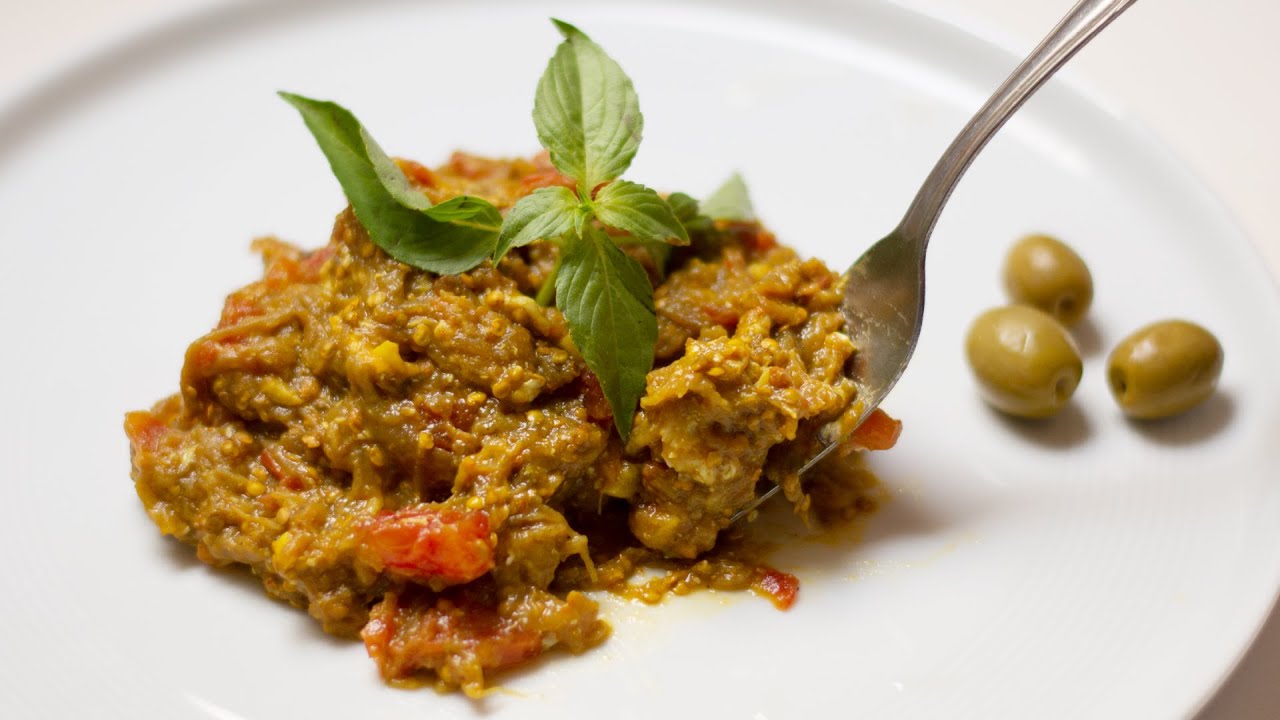 Don't fry eggplants add tomatoes & garlic to make MIRZA GHASEMI
