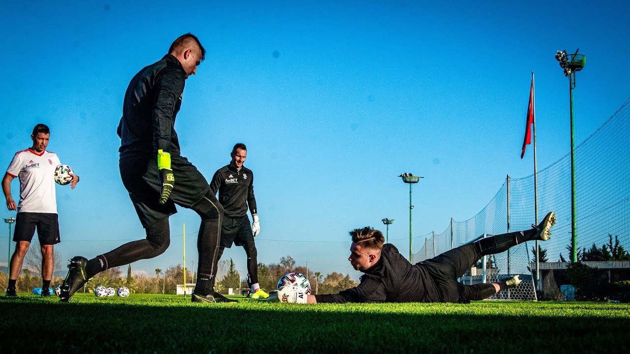 Ostatnia linia obrony. Jak trenują bramkarze w Side? | #ŁKSwSide