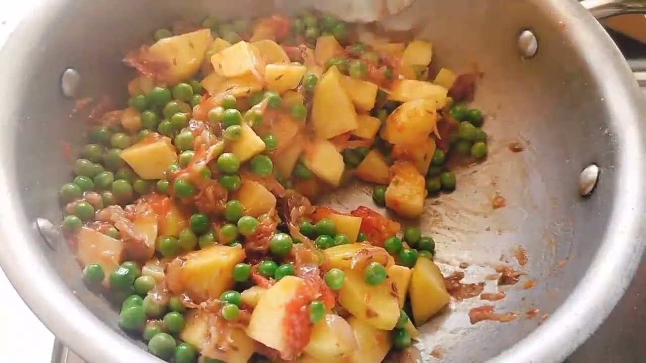 आलू मटर की सब्जी चावल के साथ 😋 | पुलाव की जगह एक बार ये ट्राय करो