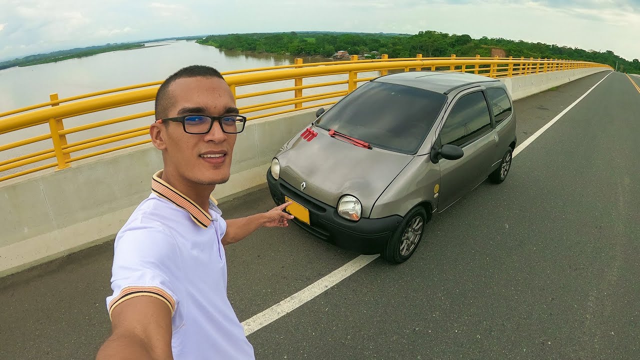 ¡Mi PRIMER CARRO! 😍 ¿Dejo las motos? Twingo 2007 🔥