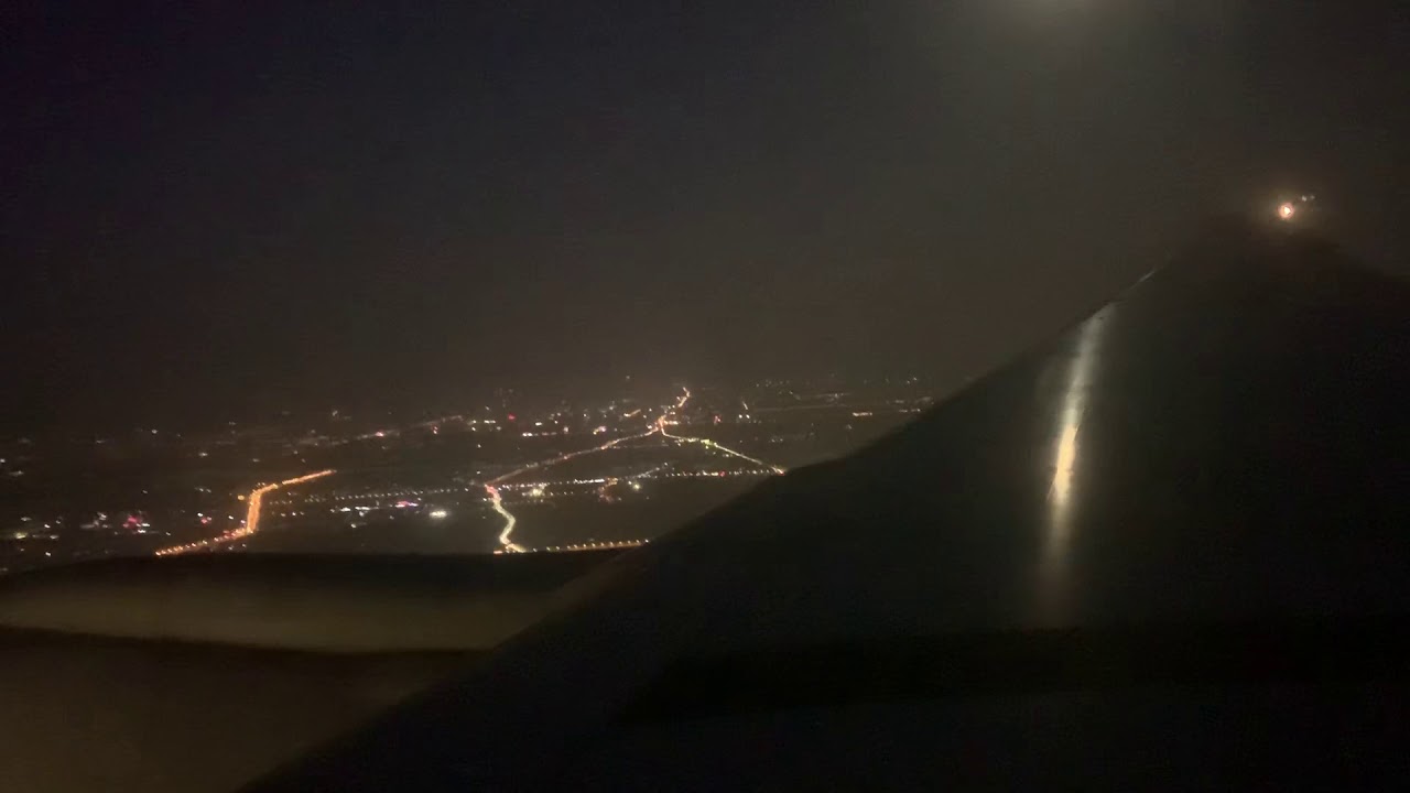 Air China 777-300ER landing in Beijing Capital