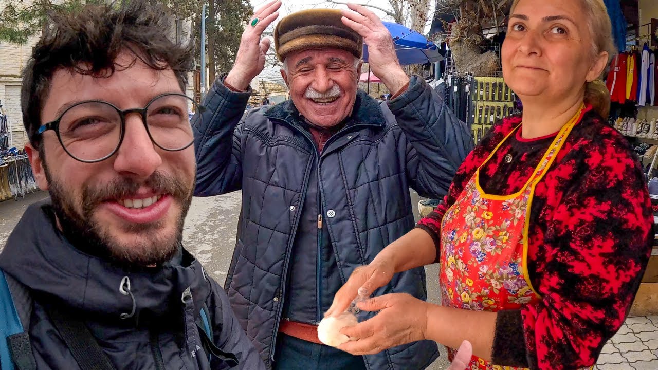 Посмотрите, как меня встречают жители Гянджи! Мой 1 день в Гяндже