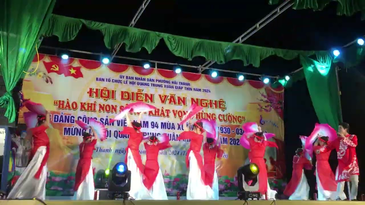 Mùa Xuân Ơi .Biểu Diễn Tuấn Lúa cùng Các bạn Thanh Nam