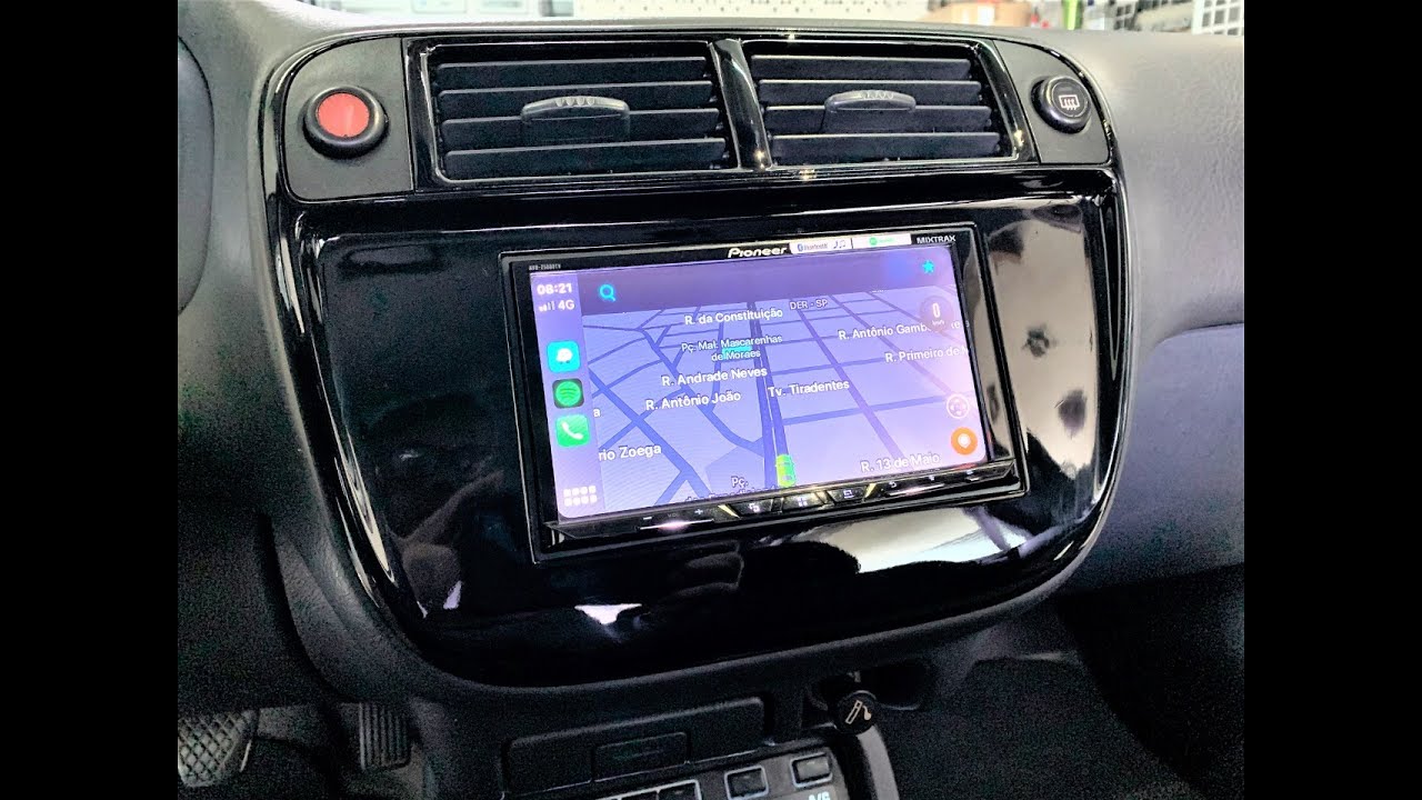 Honda Civic 1999 (6ª geração) - Confecção moldura 2 din + Central Multimídia Pioneer.