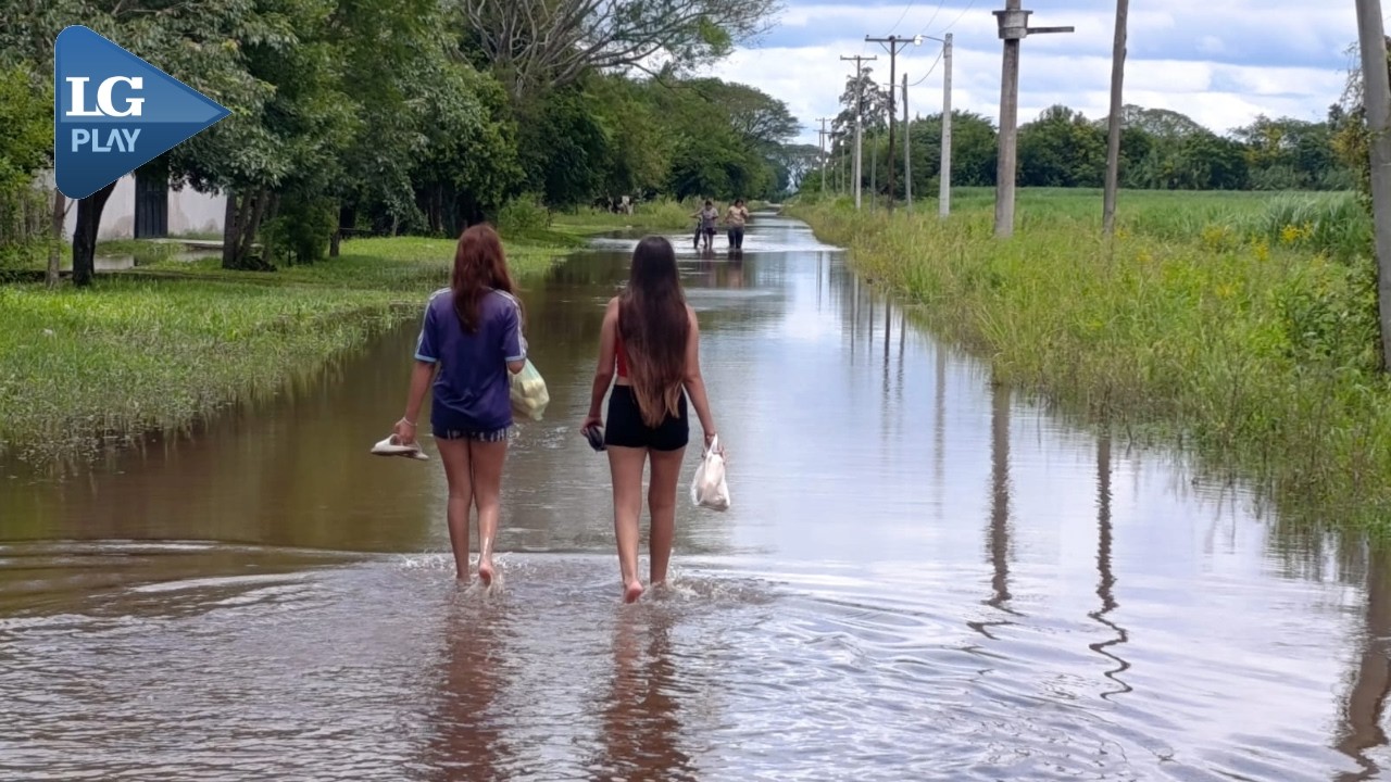 Las lluvias provocaron anegamientos en Monteagudo y cortaron el tránsito en las rutas 321 y 322