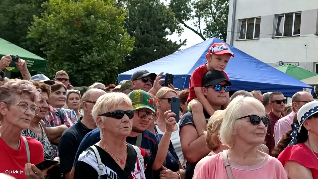 Bayer Full Stare Pole 09-09-2023