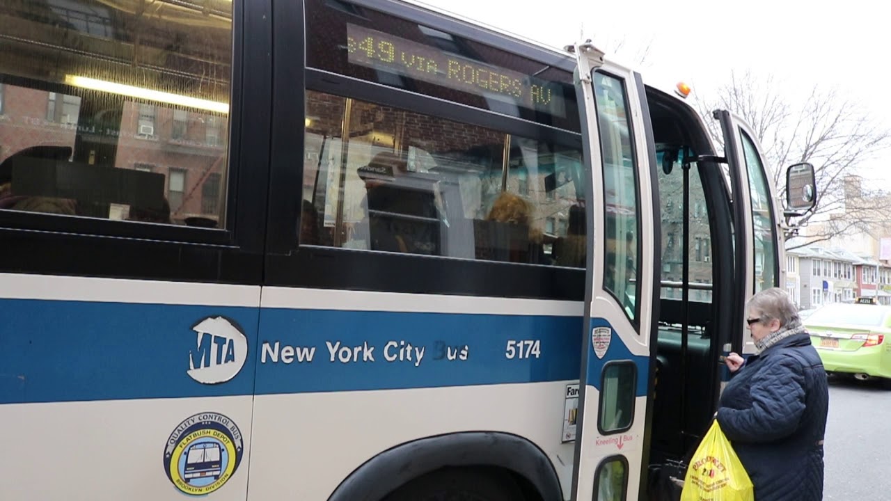 MTA New York City Bus: 1999 Nova Bus RTS 5174 on the B49 Bus.