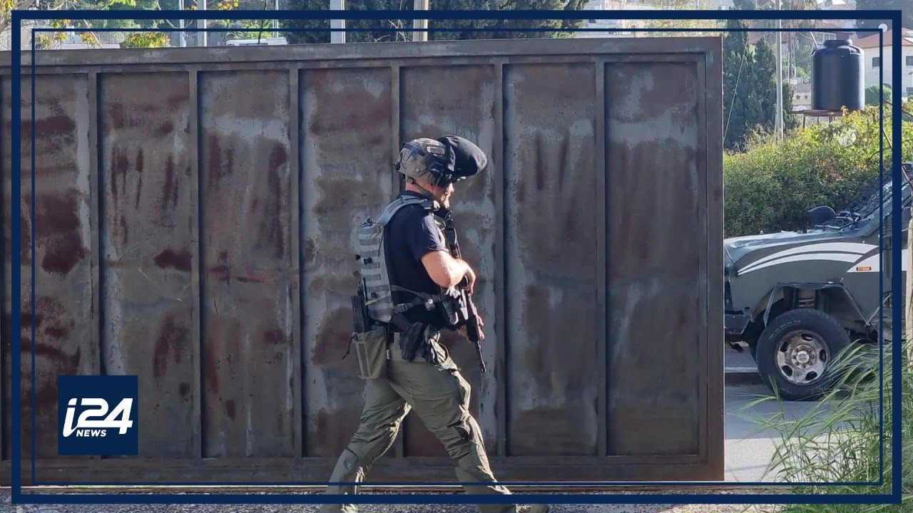 2 Israelis moderately wounded in terrorist shooting attack in Jerusalem