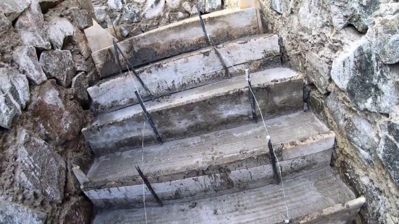 !!!MIRA!!! como quedo muro  🏘contención con grada 🏚en el centrodel muro