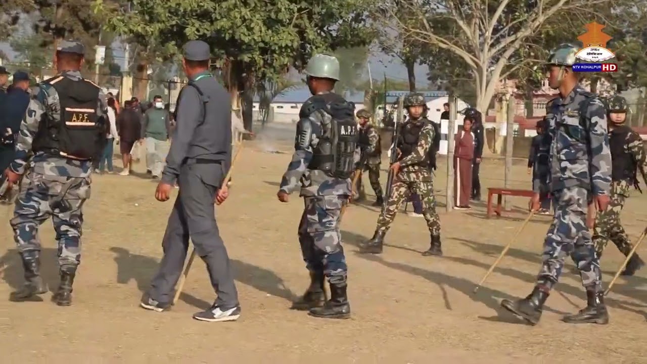 कर्णालीमा खटिए मतदान अधिकृत र सुरक्षाकर्मी