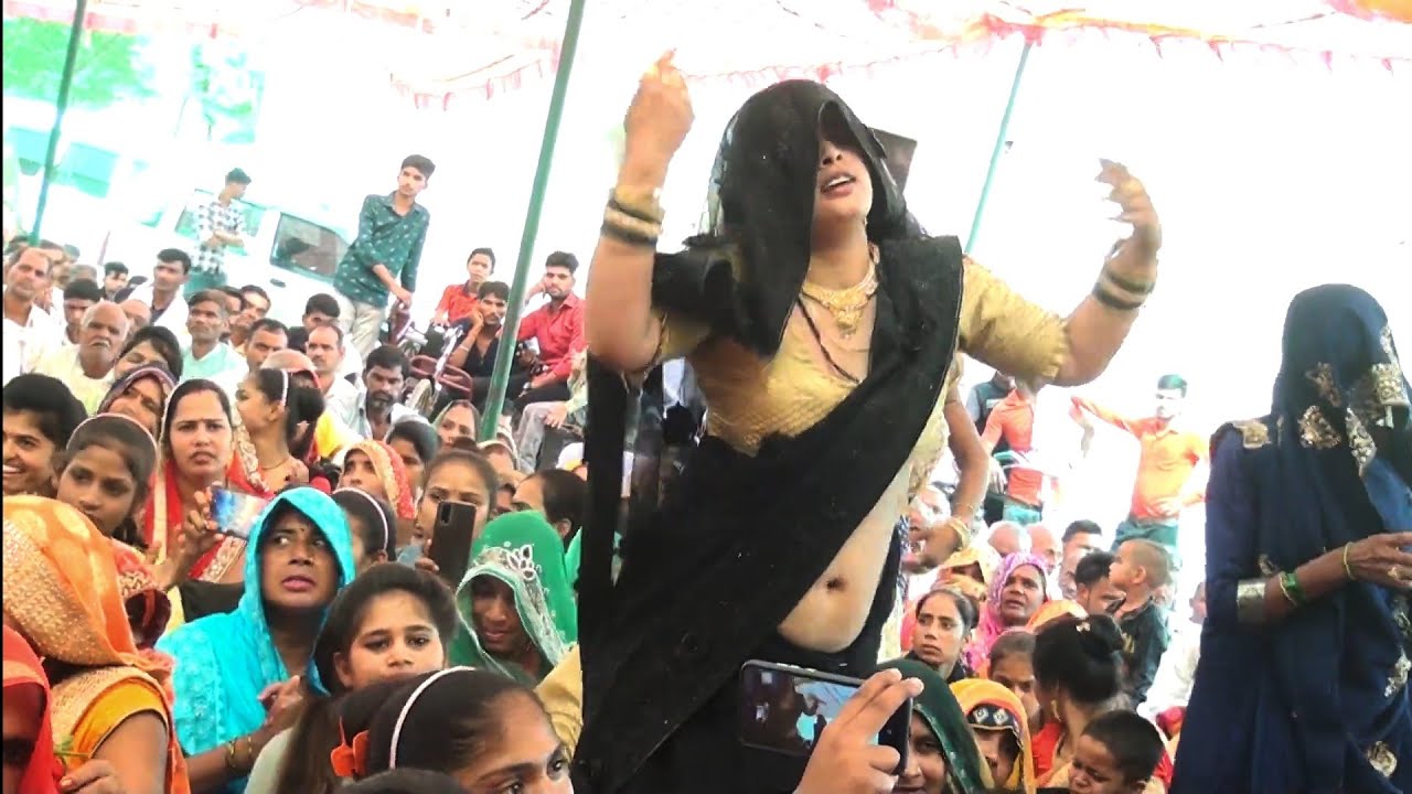 अंगूठी बीच हरो नगीना ऐसे जो होते मदन गुपाल ब्लैक साड़ी बाली का टॉप डांस।।विशेष शास्त्री