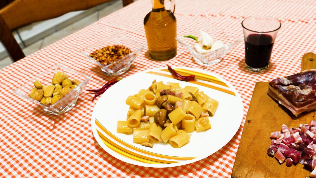La festa di Sant'Antuono a Macerata Campania - La past'e'llessa