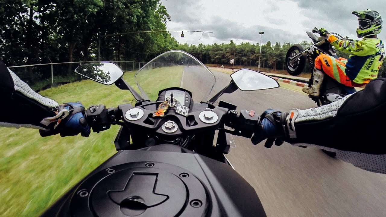Supermoto vs Supersport - at Circuit the Landsard | Broapaholics