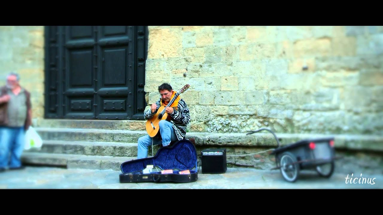 Felix Manye Rodriguez @ Volterra Piazza dei Priori - Tuscany (Italy)