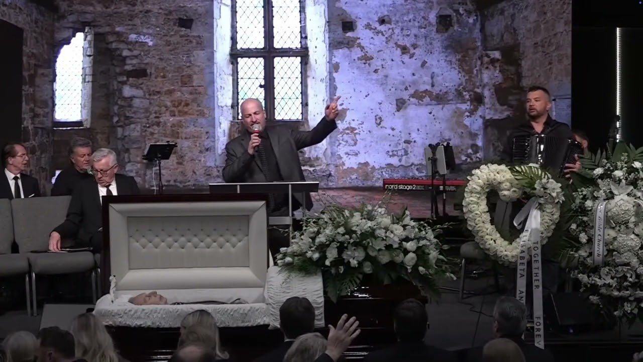 Va fi o dimineata - Dan Miclea at Iosif Ton's Funeral