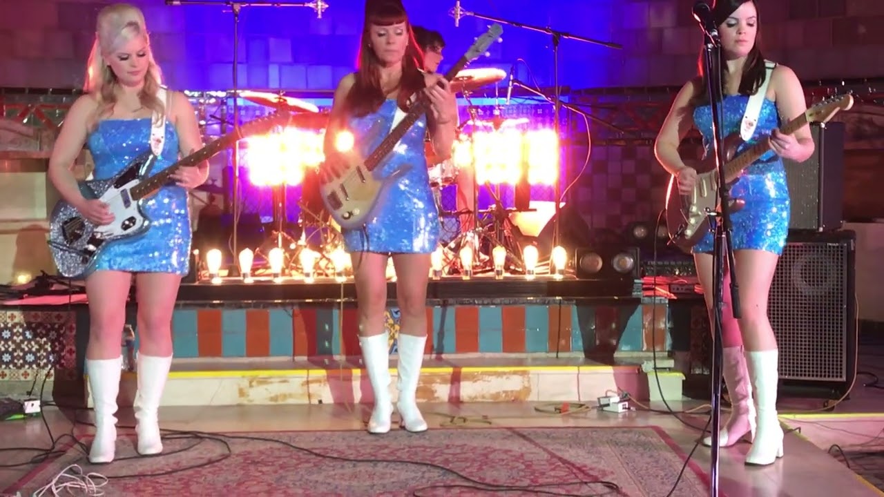 The Surfrajettes, “Echo Beach” (Martha and the Muffins cover), This Is Red, Pittsburgh, 2/22/2020