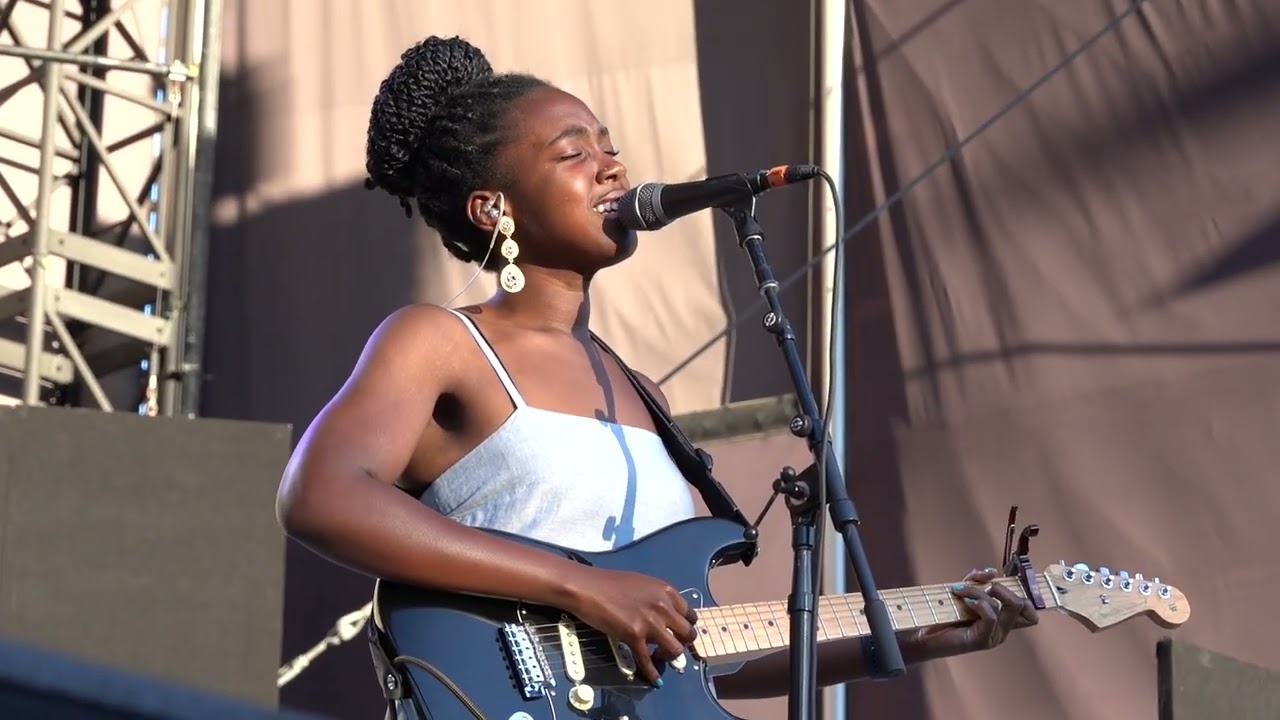 Uwade - Do You See the Light Around Me? (Forest Hills Stadium, Queens, NYC 8/13/22)