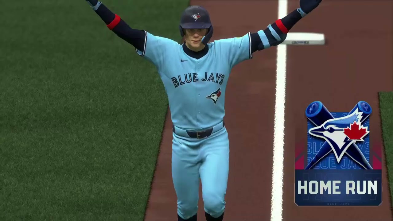 Carter Holt launches 600th career home run