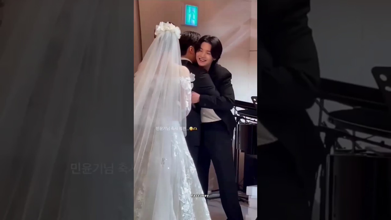 yoongi today attended his brother's wedding and congratulated them😺