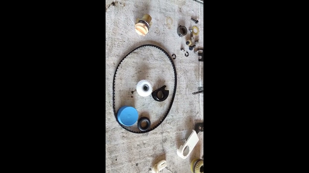 máquina Singer precisa troca da engrenagem vertical