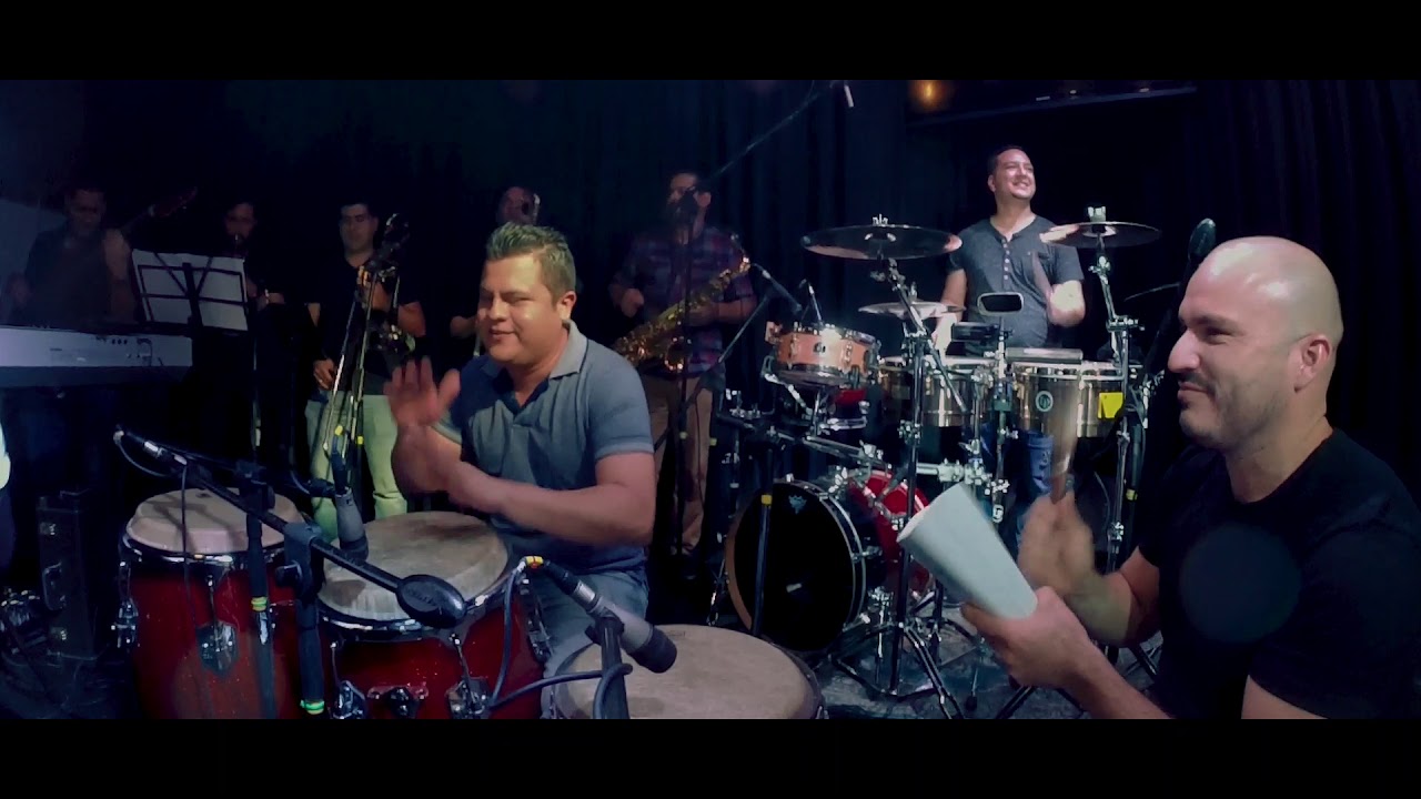 Jessie Caraballo & Rumba jam -  Contra la corriente
