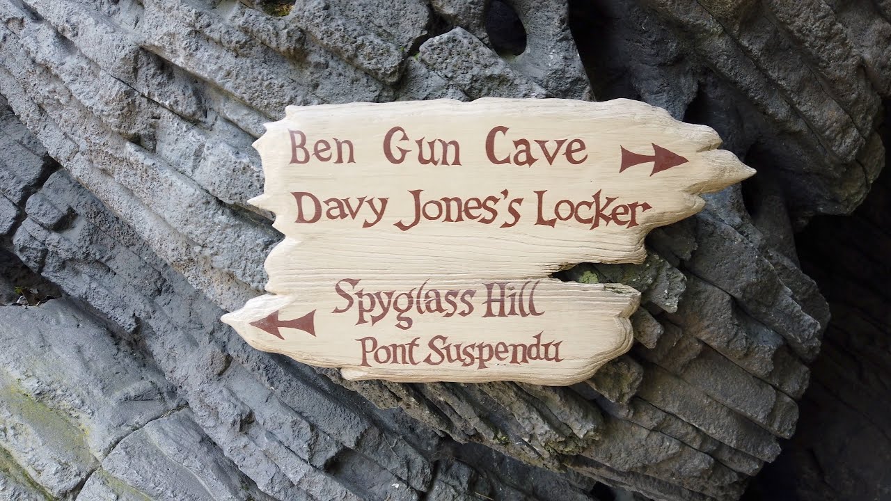 Disneyland Paris Live Exploring Adventure Isle