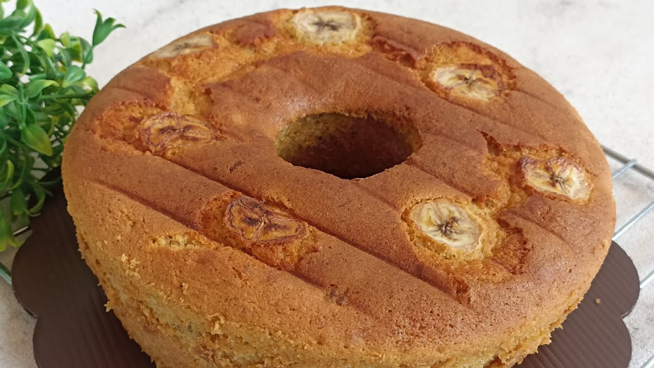 RESEP BOLU PISANG 3 TELUR HASIL GEMBUL DAN SUPER MOIST || TIPS TOPPING TIDAK TENGGELAM