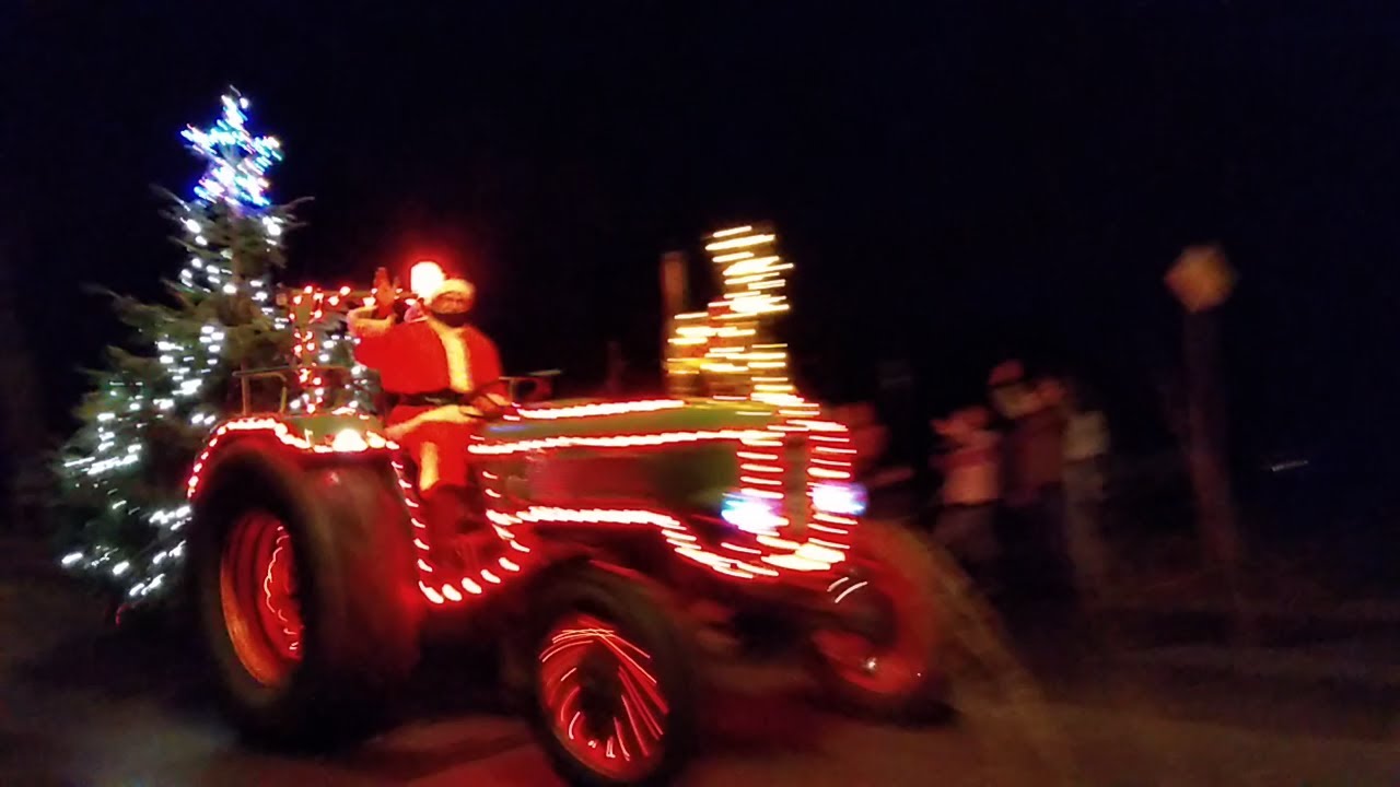 Trecker-Lichterfahrt durch Celle - Die große Abschlussfahrt mit 140 Traktoren!