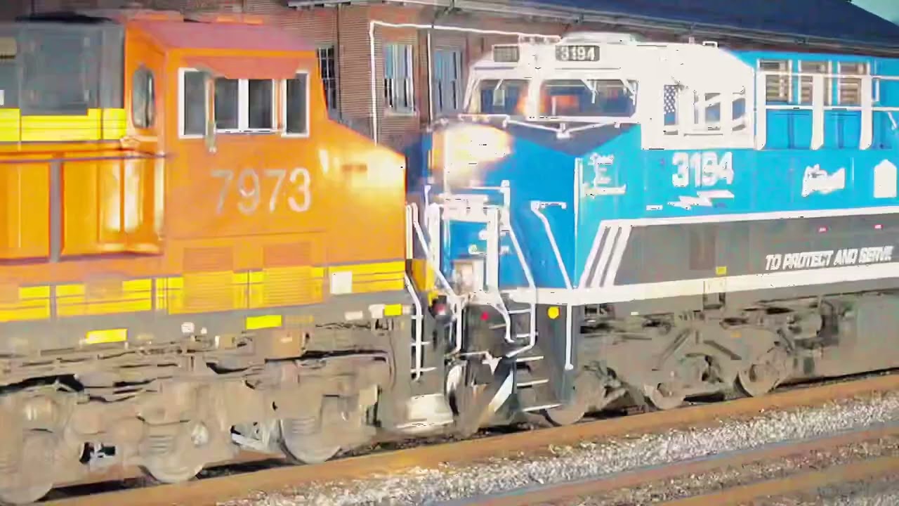 CSX Q416 with 3 BNSF and 3194