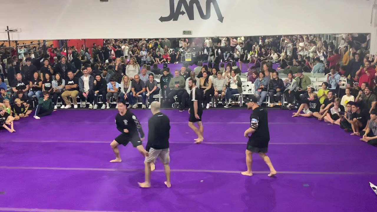 Breakers vs Trickers