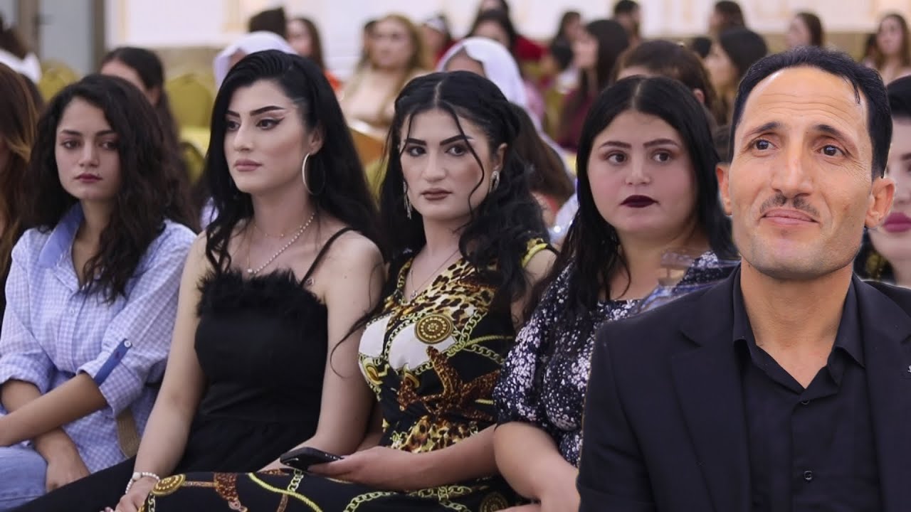 فلكلوري شنكال استران بيش خلو شنكالي ل كل كوما استران بيشيت شنكال ل قاعة افين الملكي