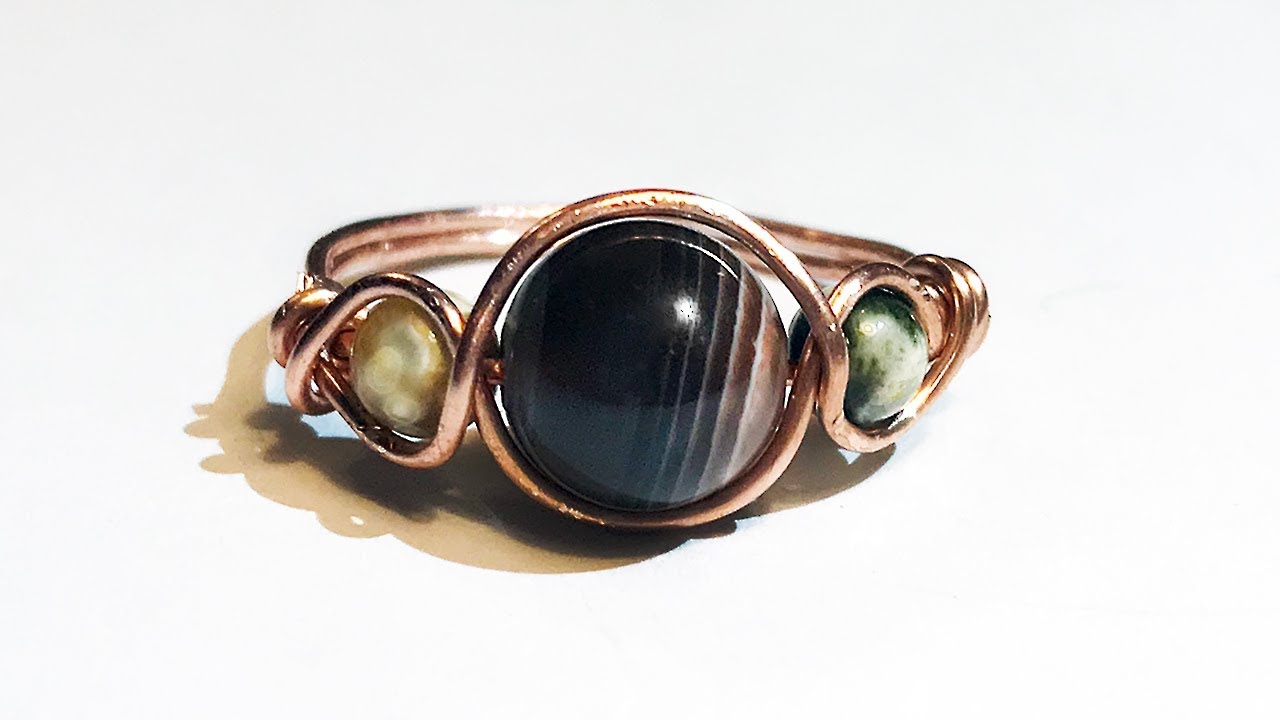 Easy wire wrap ring - Anello semplice con tre perle