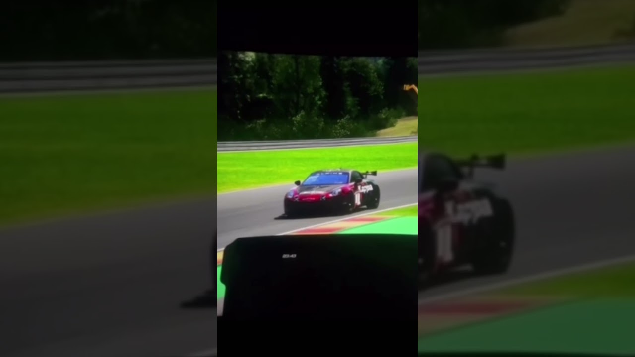 Duel de fin #racing #race #assetocorsacompetizionegame #simracing #alpine #ktm #rookiedriver
