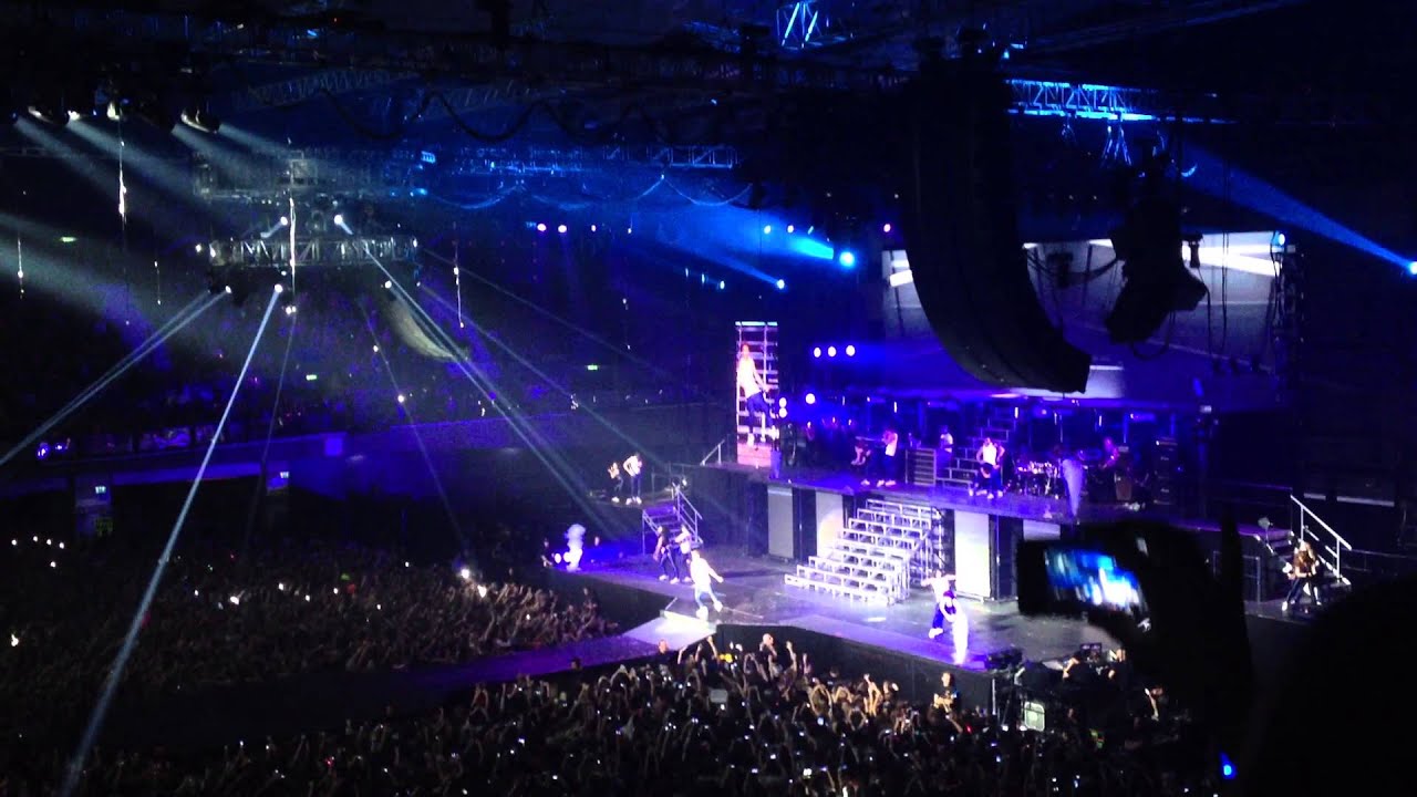 Justin Bieber - Boyfriend - Vienna - 30.3.2013
