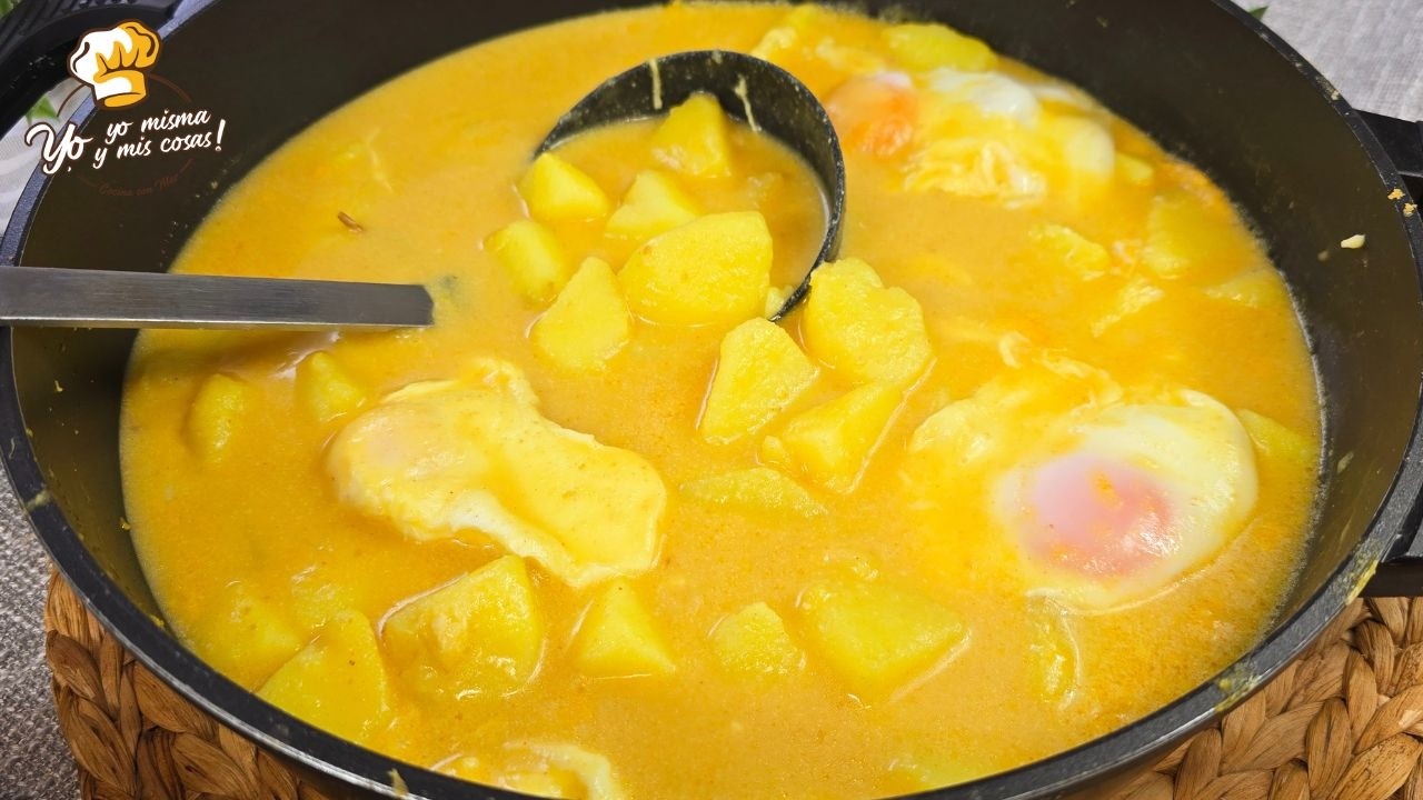 Receta de Papas en Ajopollo con Huevo - Una receta tradicional de siempre que recuerda tu niñez