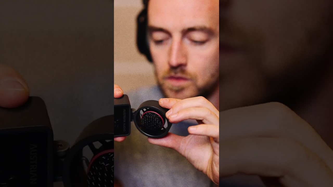MiCreator Studio: Singer-Songwriter Use Case