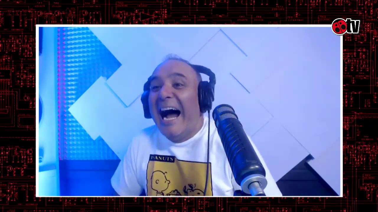 Pelao Rodrigo presenta en el Miércoles de solteros a @susi_contreras25