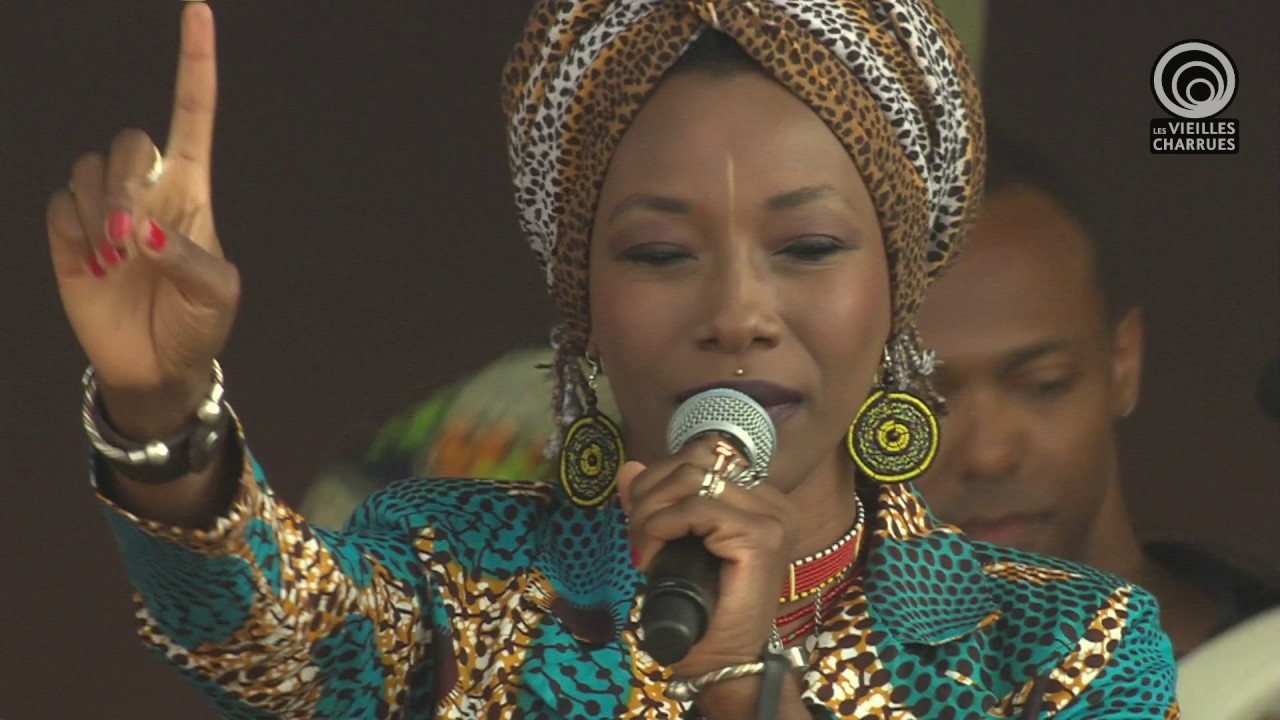 LAMOMALI DE -M- - UNE ÂME @ Vieilles Charrues 2017