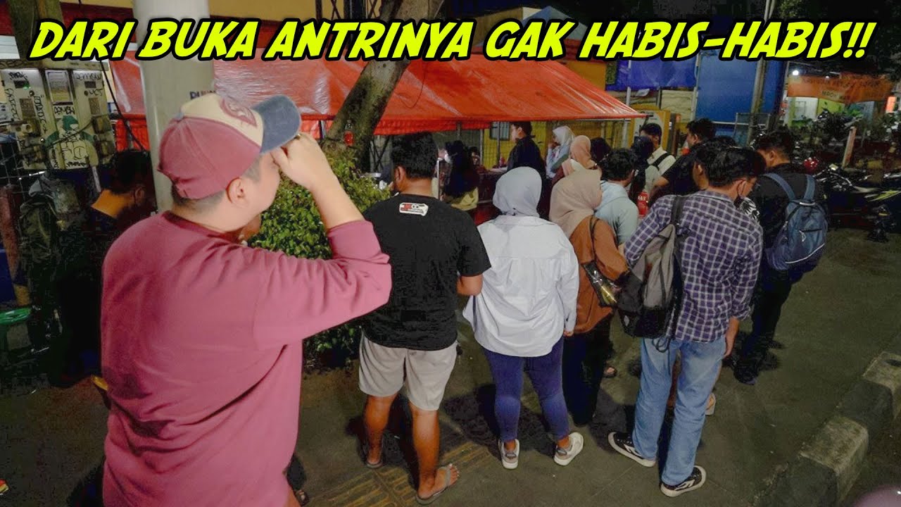 NASI KULIT PINGGIRAN YANG BELUM BUKA UDAH PADA ANTRI