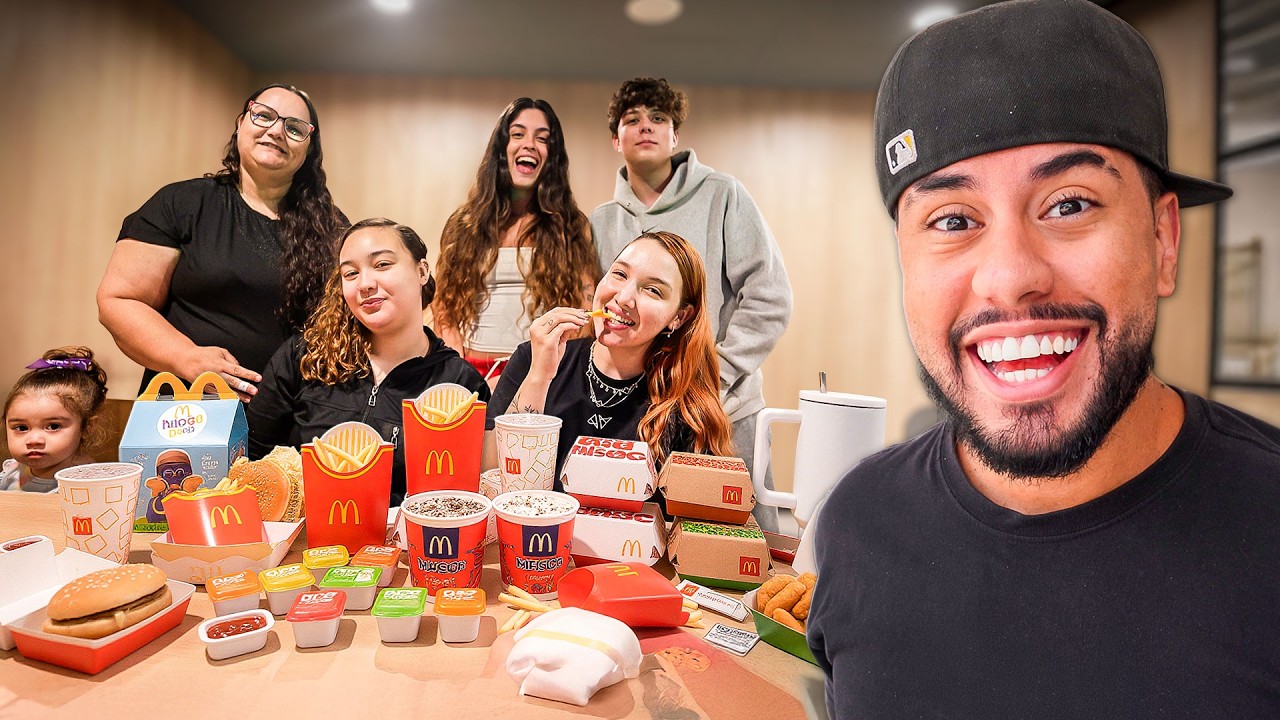 MC DONALD’S GRÁTIS PRA TODO MUNDO 🍔 CHAMEI MINHA FAMÍLIA TODA!