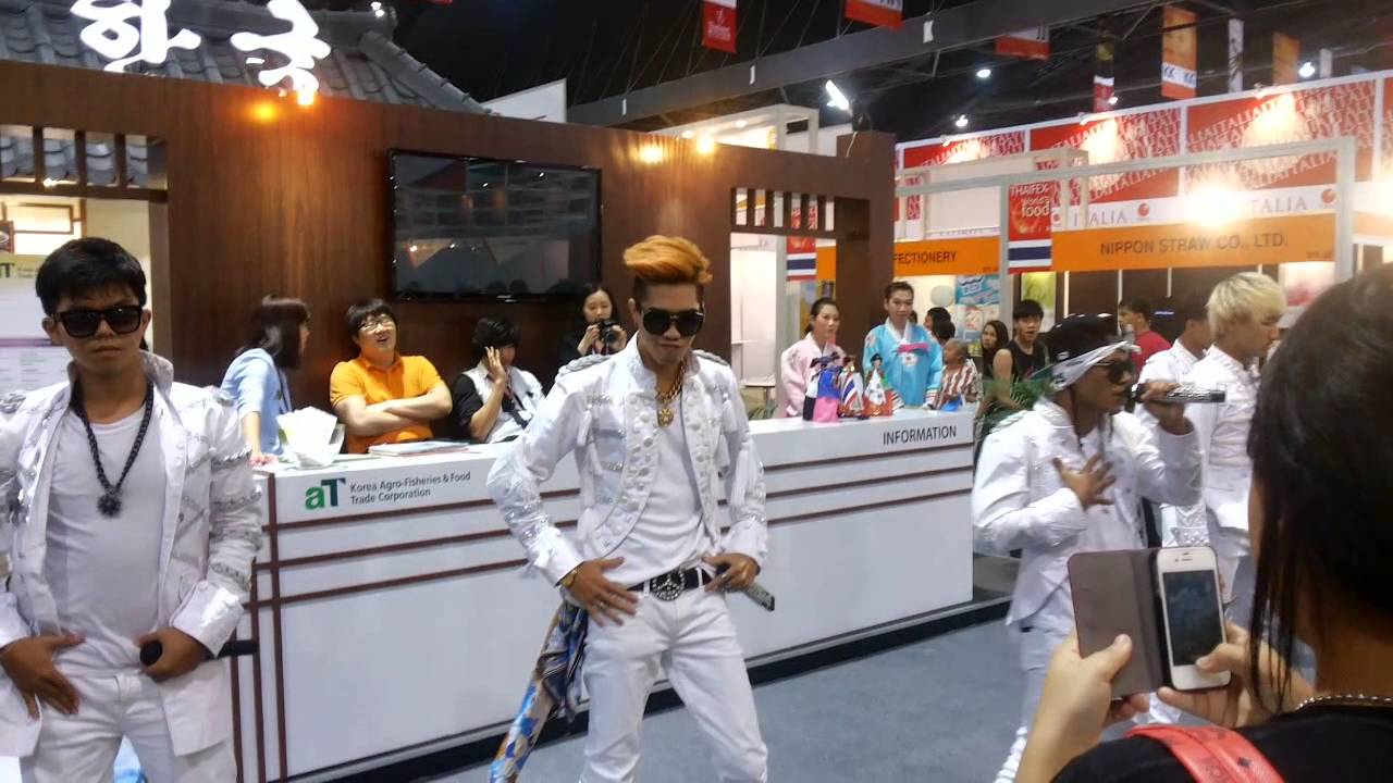 Lollipop cz cover bigbang at Thaifex asia event