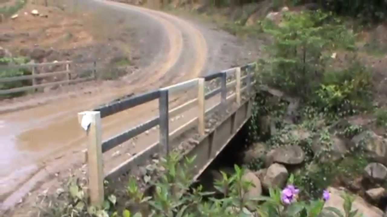 DRIVING IN THE KELABIT HIGHLAND - Part 2