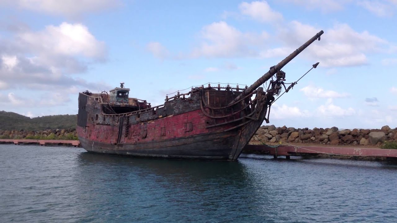 Barco de Piratas del Caribe