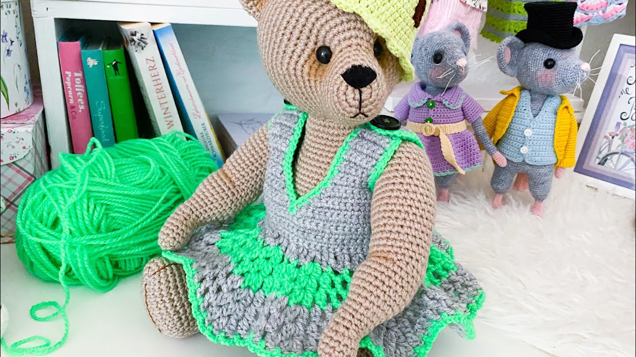 Tutorial crochet Dresses for teddy bear 🐻 ( Big bear )