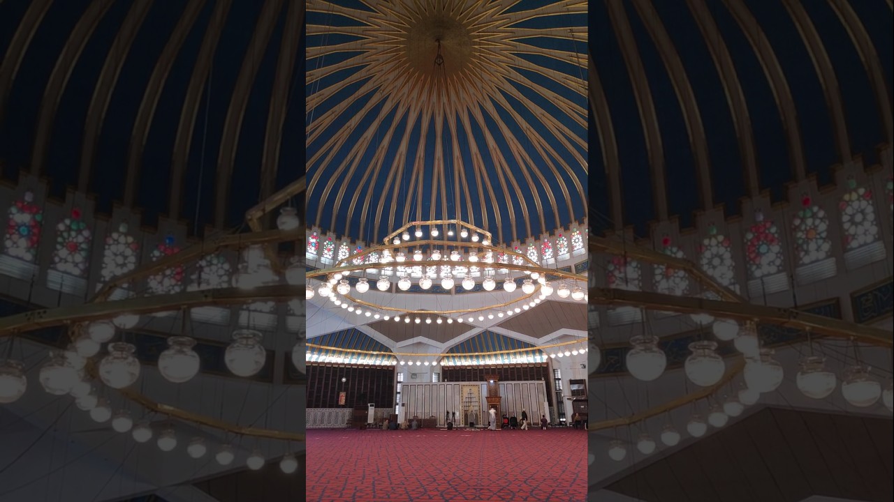 Inside King Abdullah Mosque 
