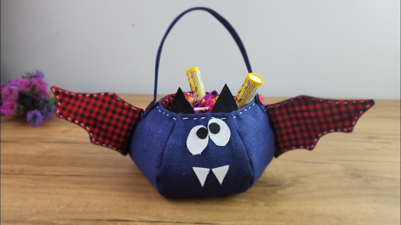 Cute Bat Candy Basket &ndash; Easy Halloween Sewing Project