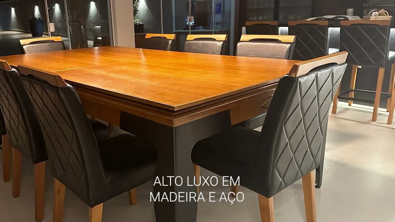 Alto luxo em mesa de sinuca e jantar
